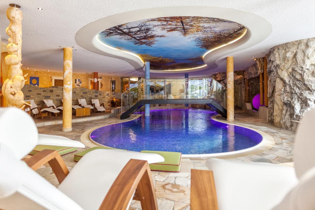 Alpinarosa Hotel Buitenkant foto